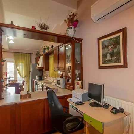 Apartment Aristotelis